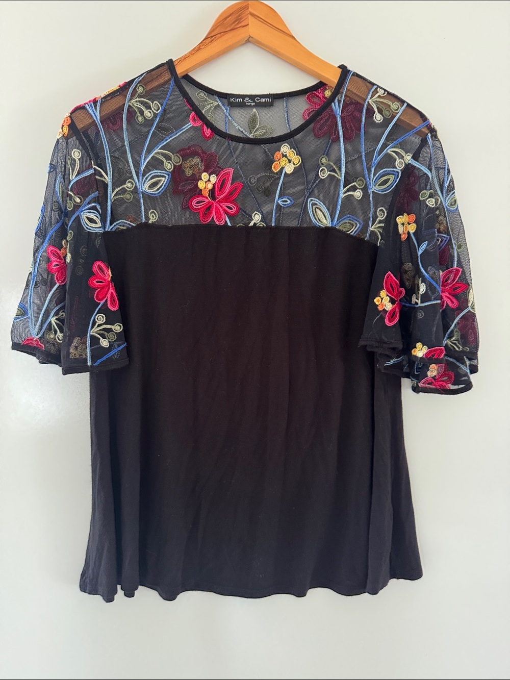 Kim & Cami Black Mesh Floral Embroidered Flutter Sleeve Top L whimsygoth boho